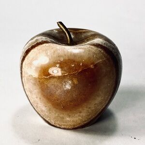 Vintage Hand Carved Marble Natural Polished Onyx Stone Apple Paperweight Brass